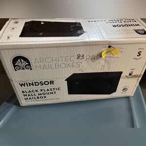 Windsor Black Plastic Mailbox